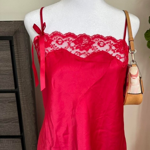 Y2k VICTORIA SECRET SLIP LACE DRESS - Picture 2 of 3